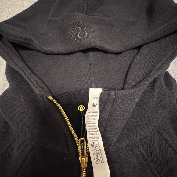 lululemon scuba jacket black and gold - Picture 2 of 3